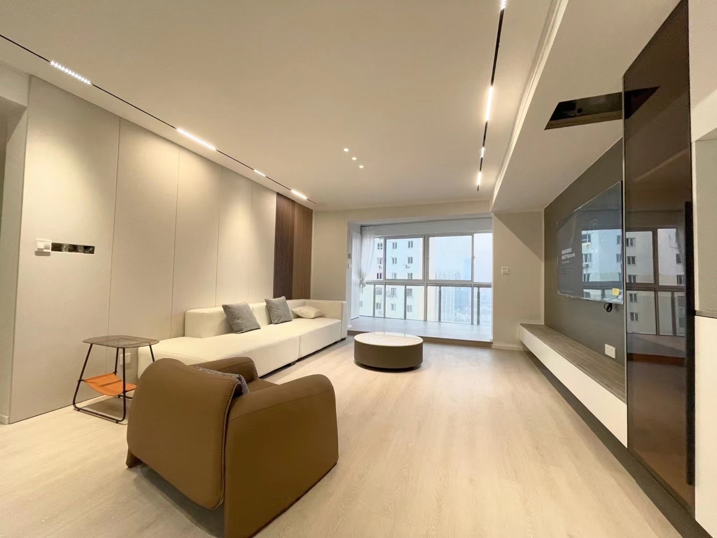 3br 2ba，27k，jiangsu rd（line2/11）