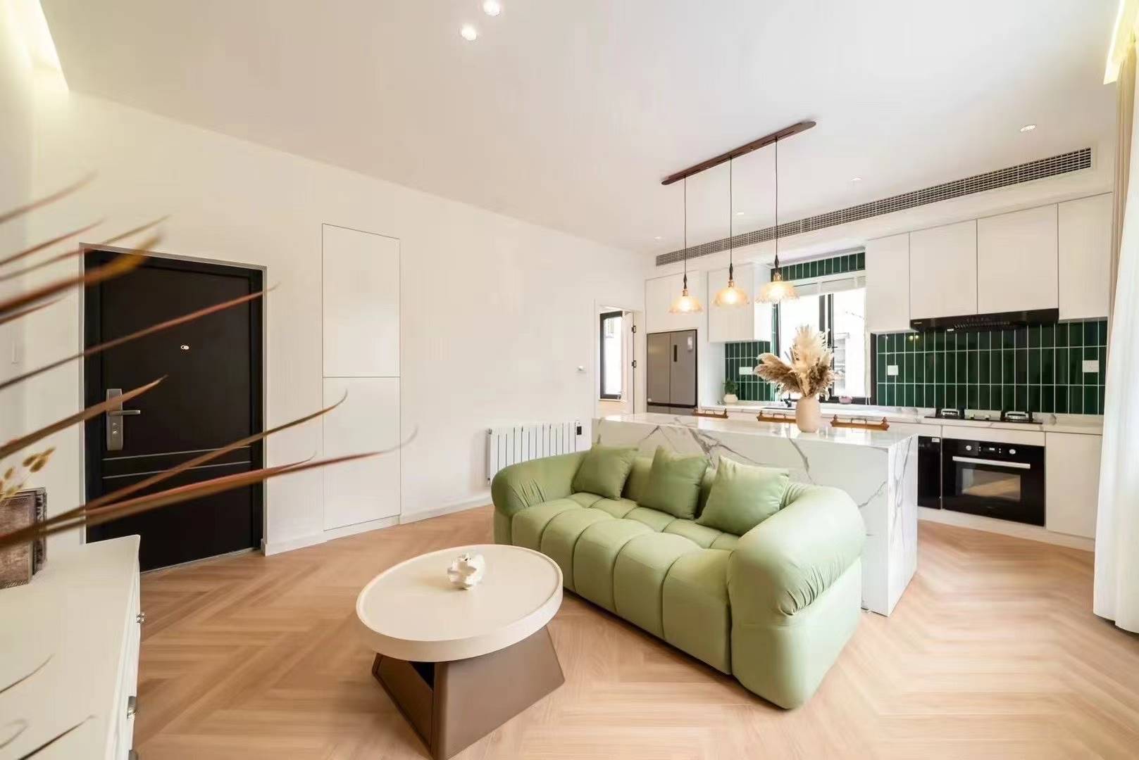 1+1br，18.8k，hengshan rd（line1）