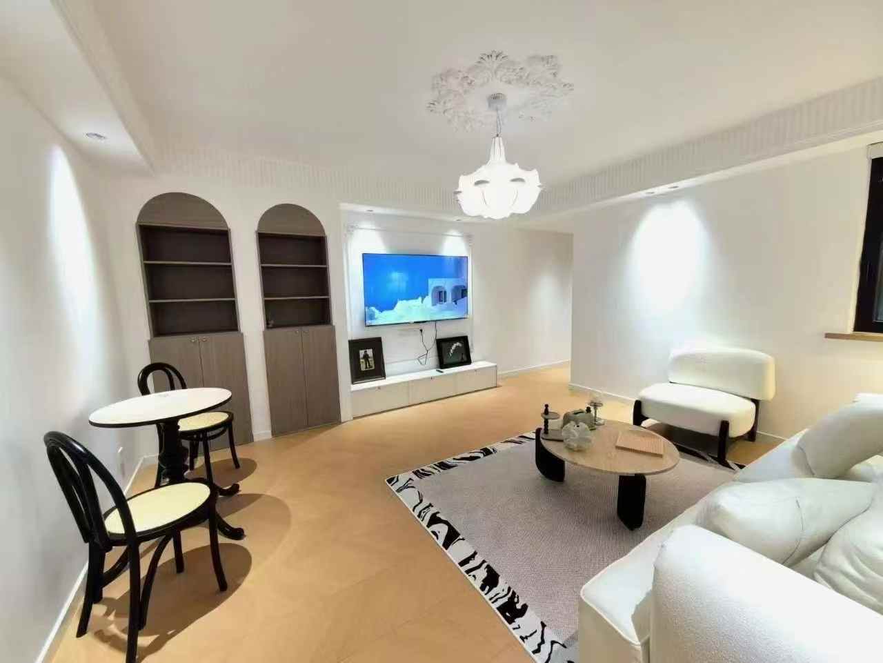 2br，16k，jiaotong university（line10/11）