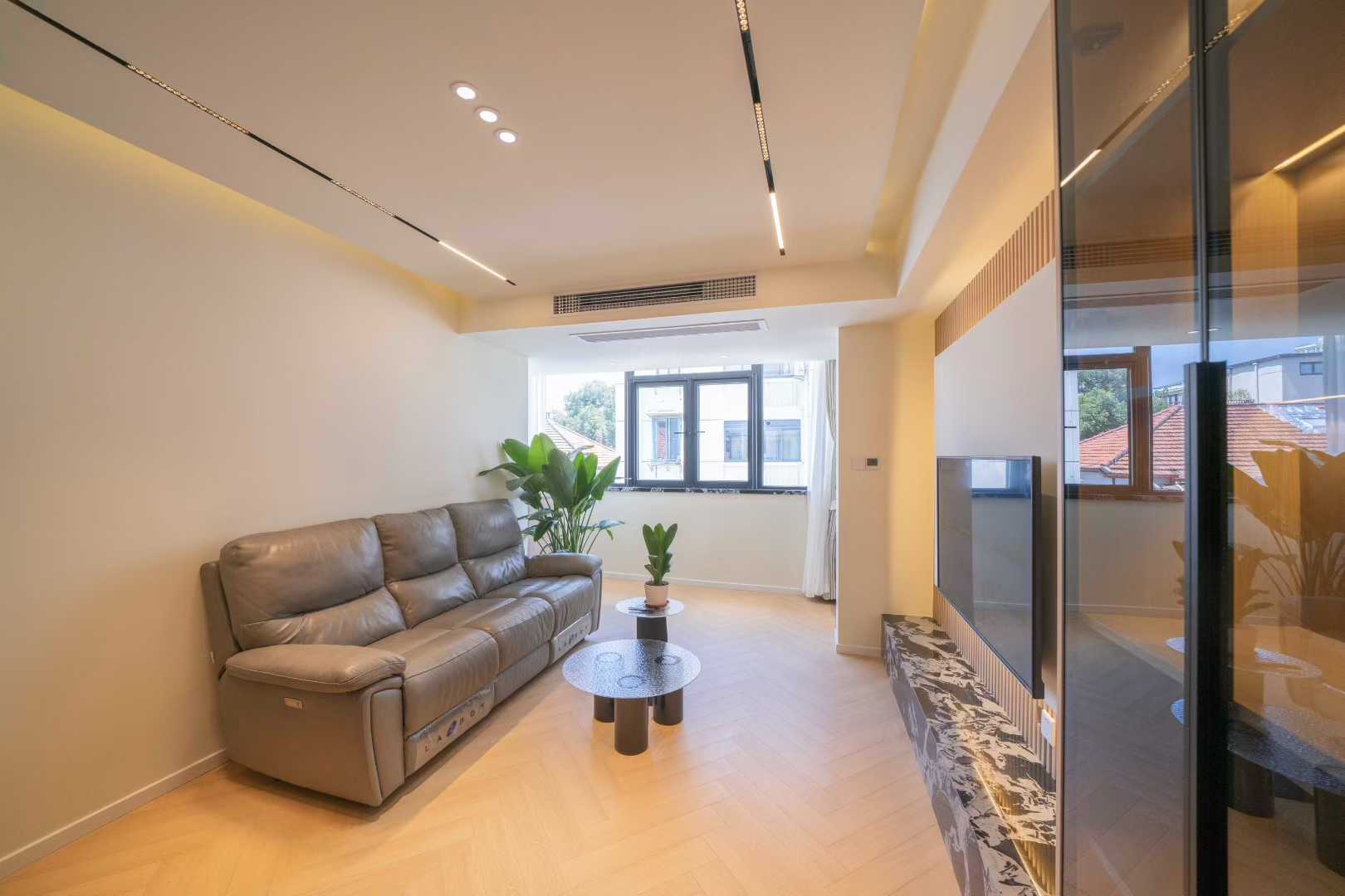 1br，12k，changshu rd（line1/7）