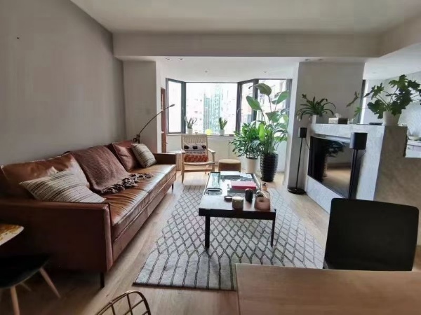 2br 2ba，22k，jiashan rd（line9/12）