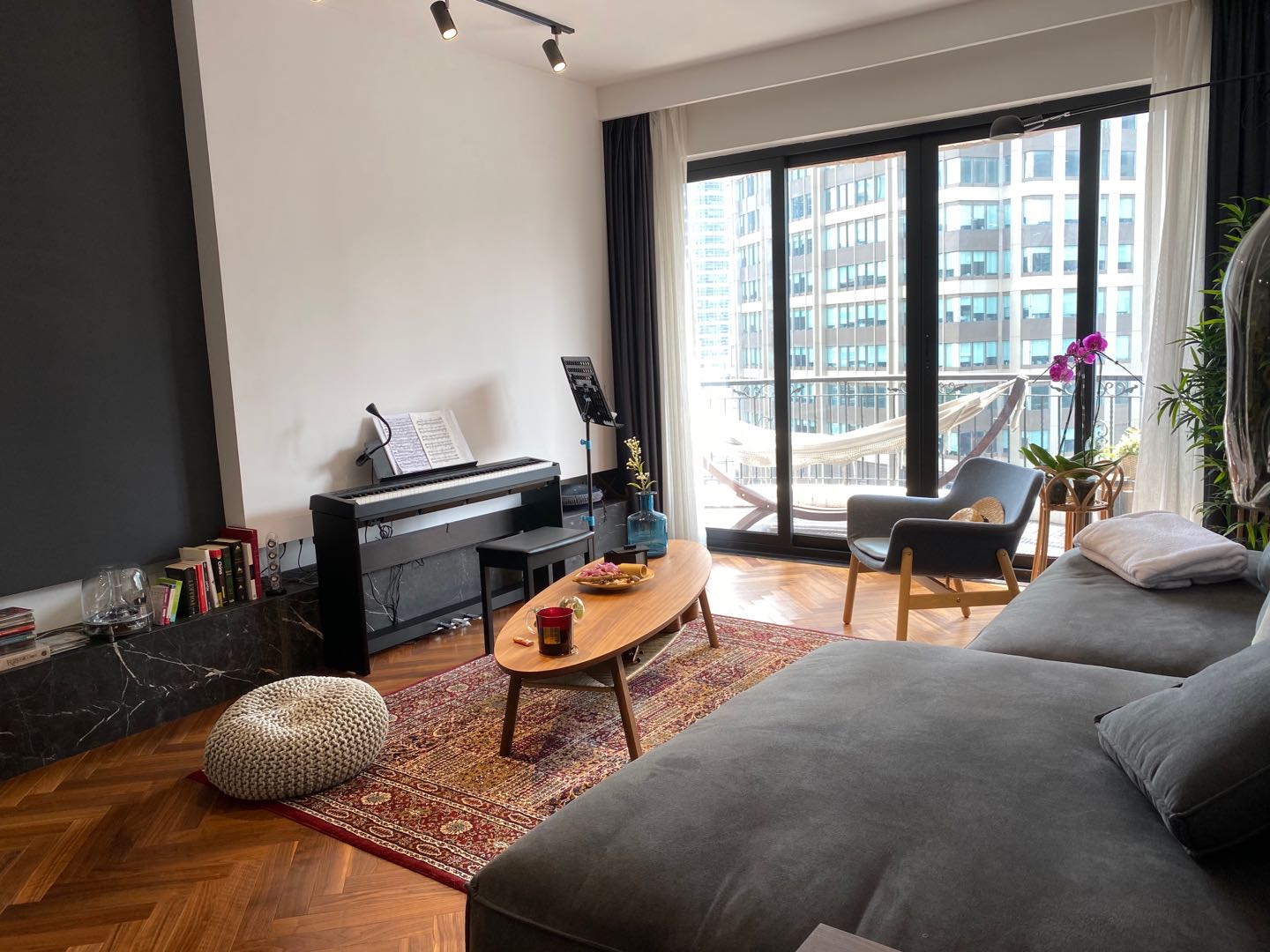 3br 2ba，32k，west nanjing rd（line2/12/13）