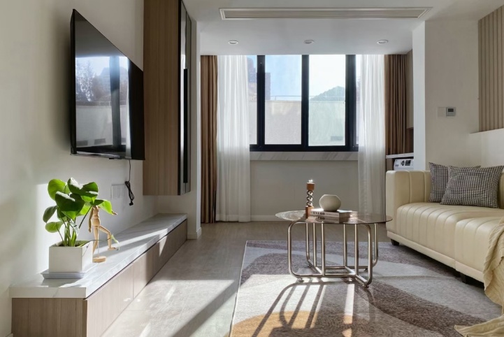 1br，8k，jiaotong university（line10/11）