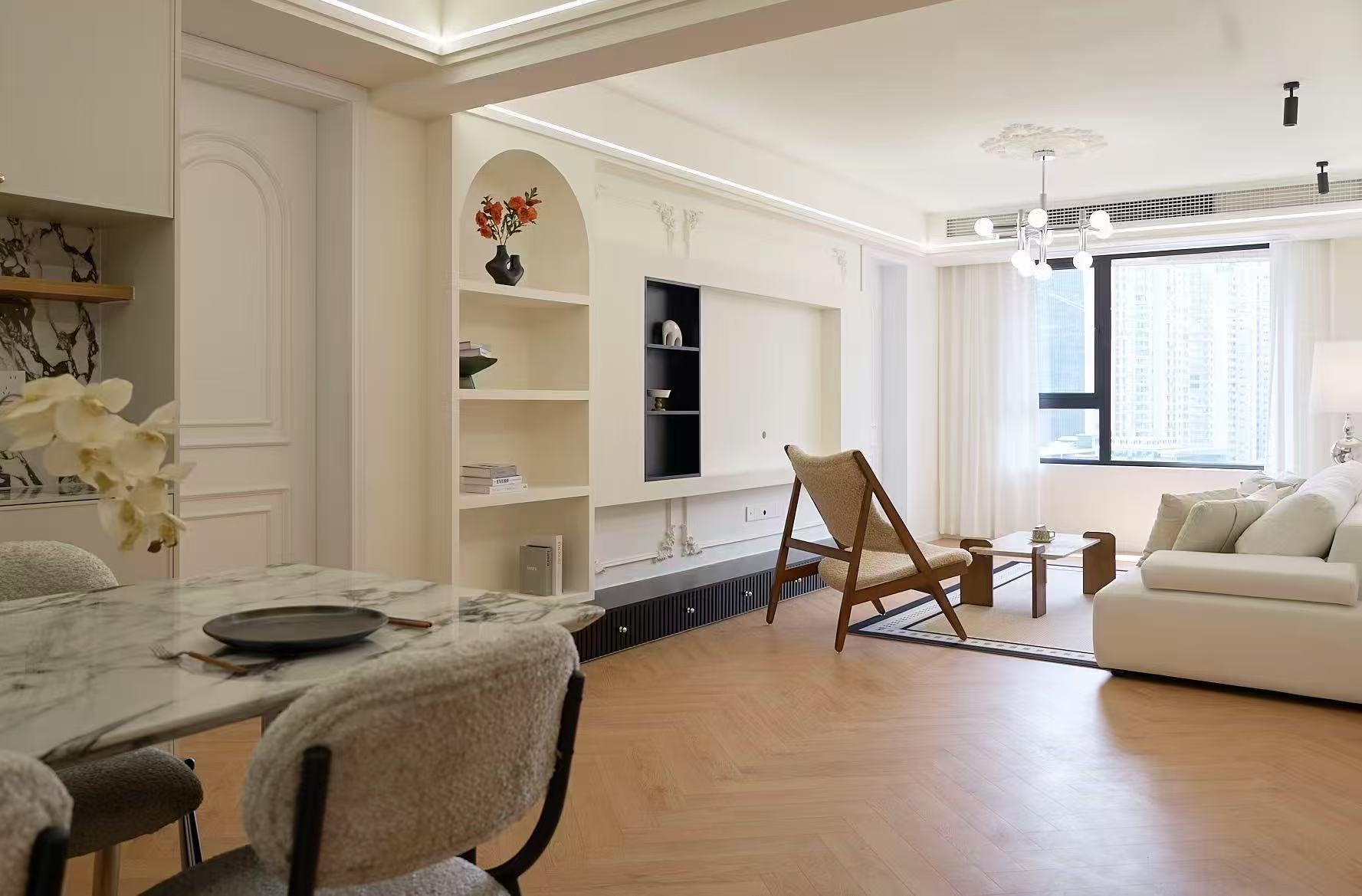 3br 2ba，24k，west nanjing rd（line2/12/13）