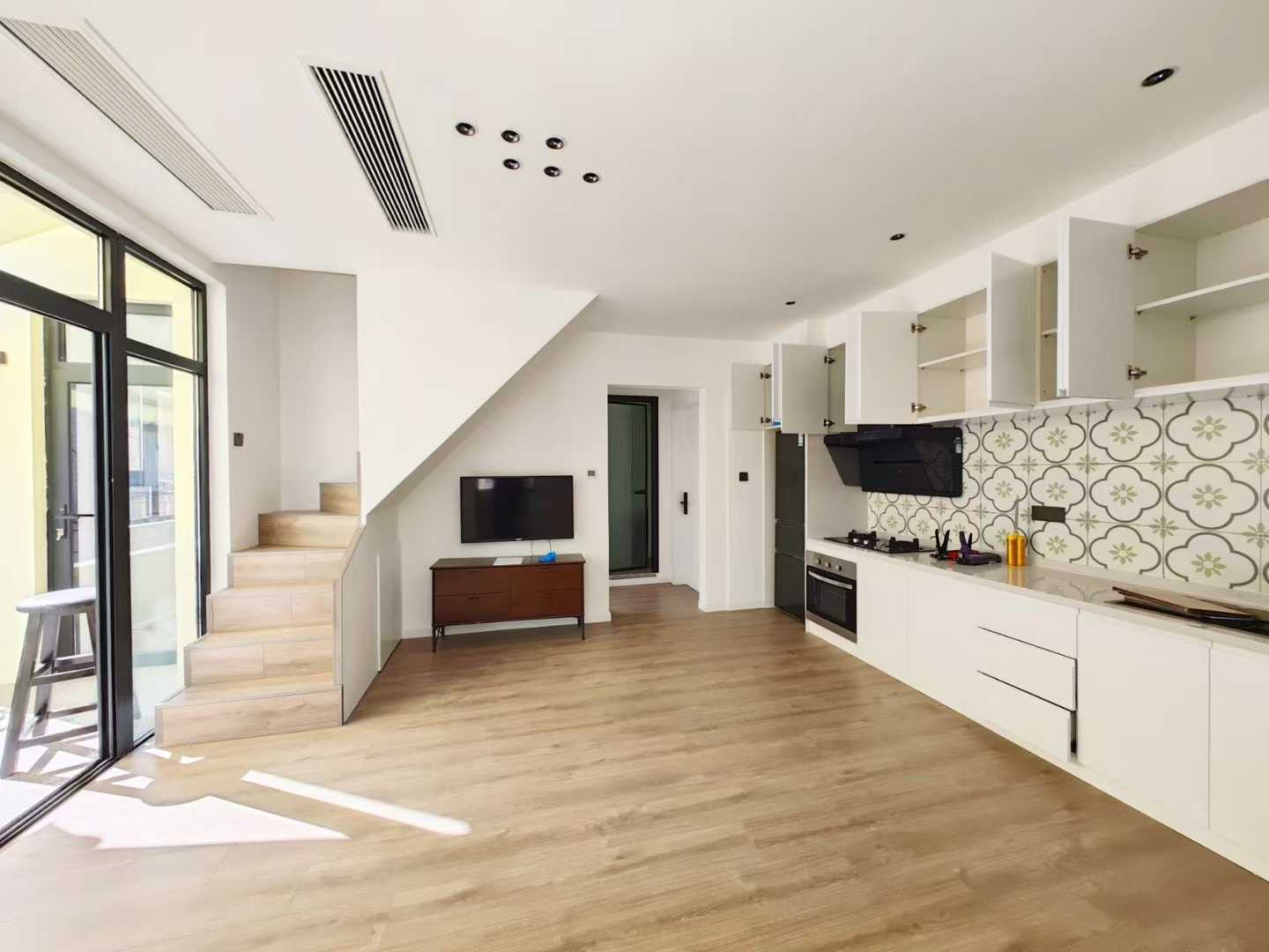 2br 2ba，17k，changshu rd（line1/7）