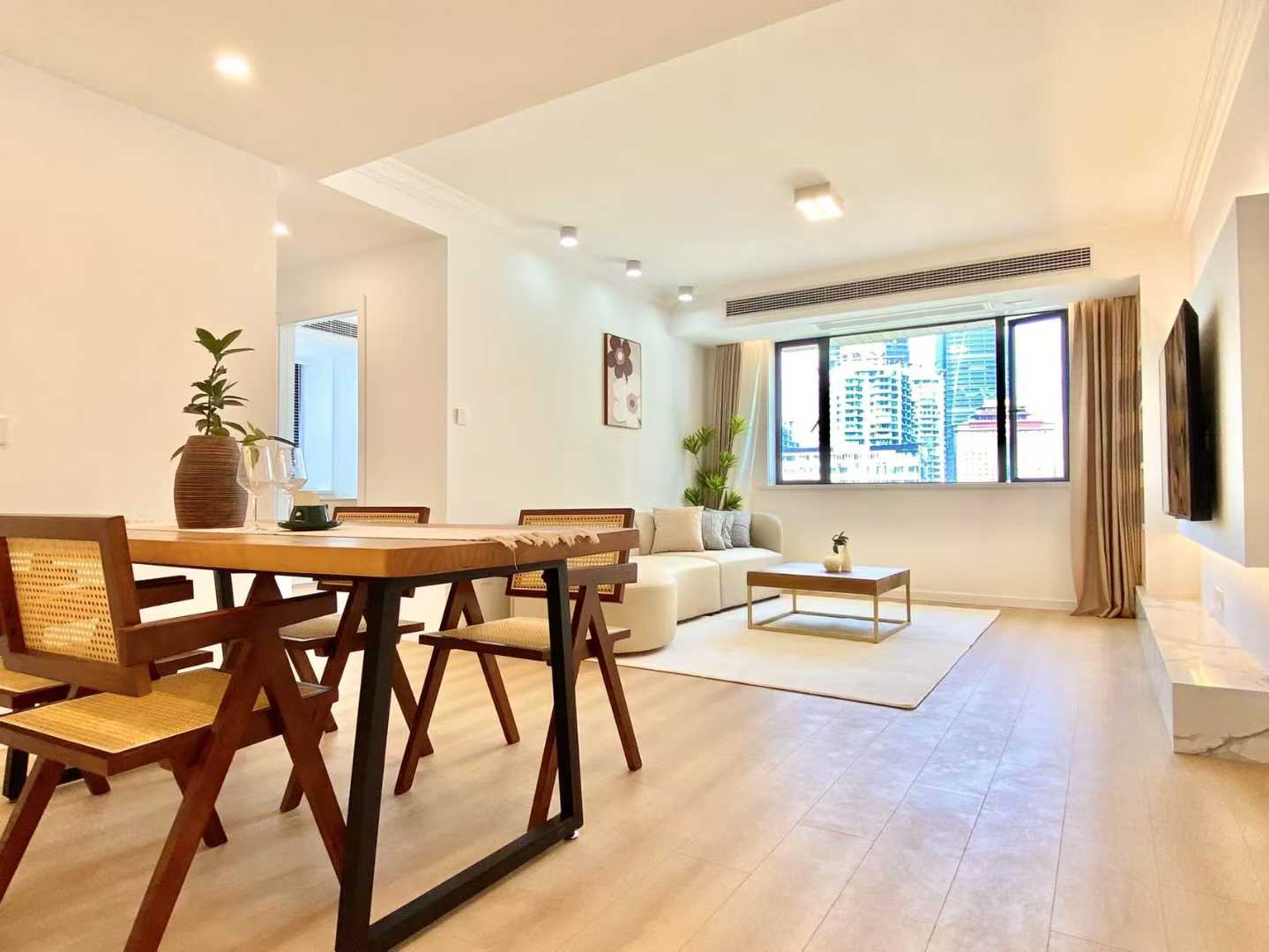 2br，16k，xujiahui（line1/9/11）