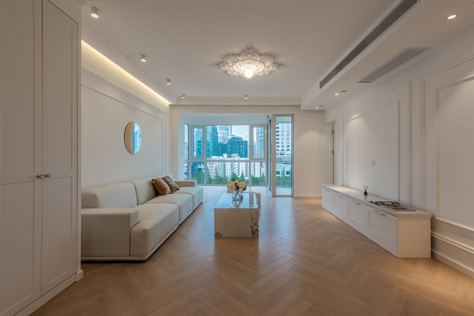 3br 2ba，44k，west nanjing rd（line2/12/13）
