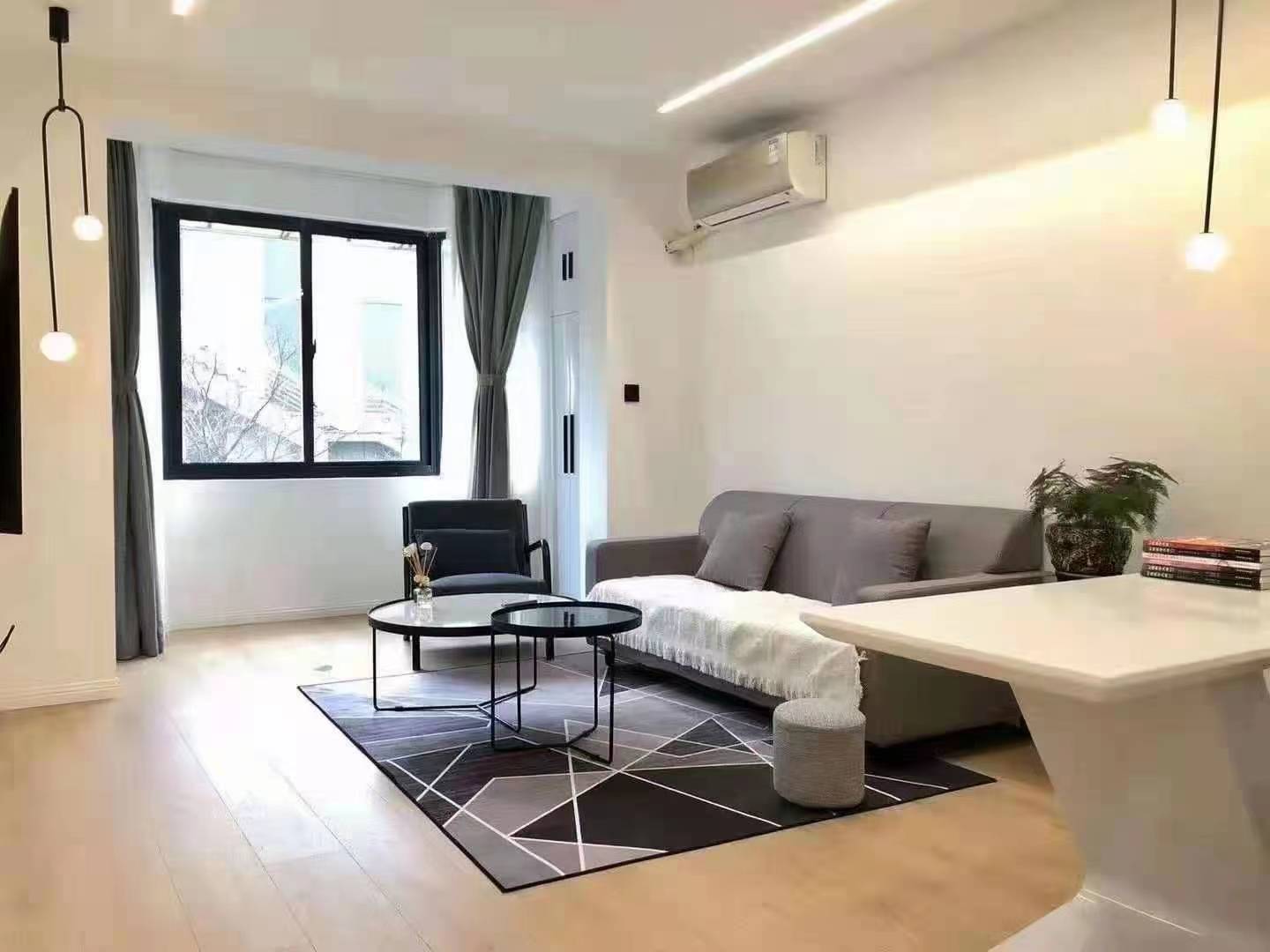 1br，12k，jing’an temple（line2/7）