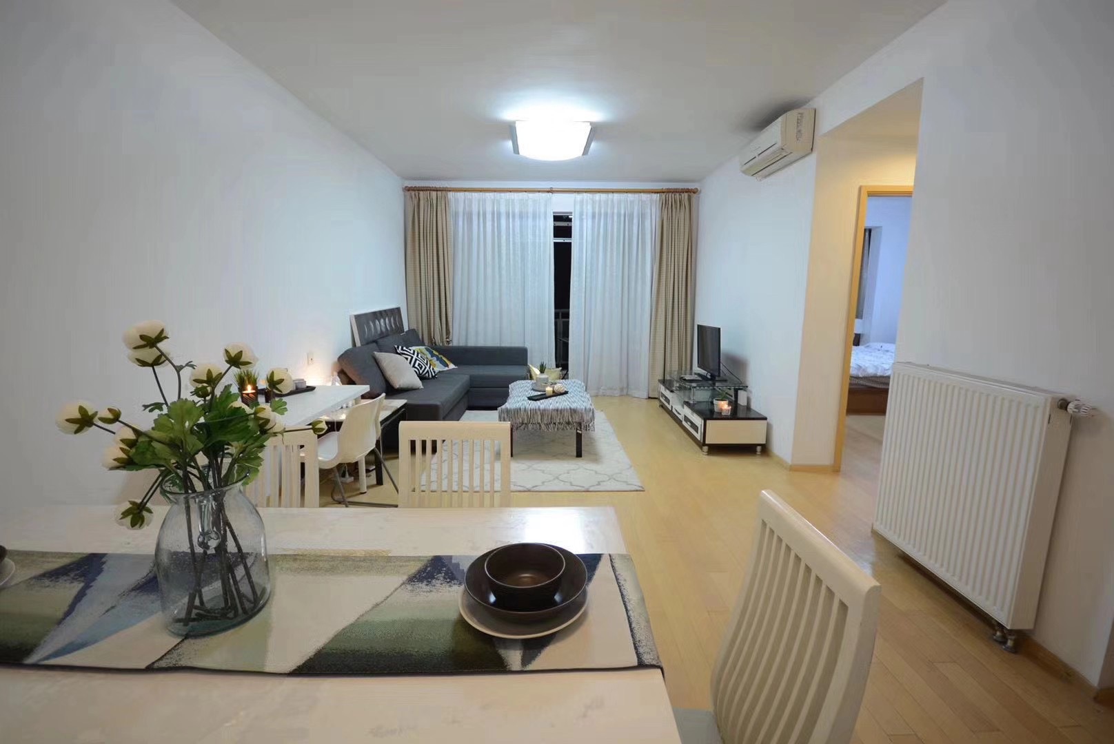 1br，13.5k，xujiahui（line1/9/11）