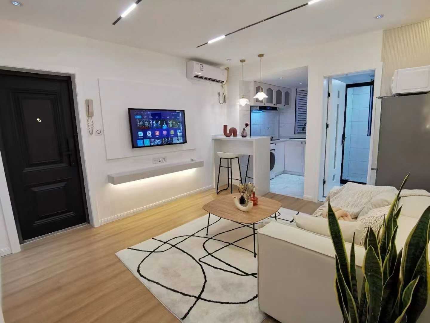 1br，10.5k，yishan rd（line3/4/9）