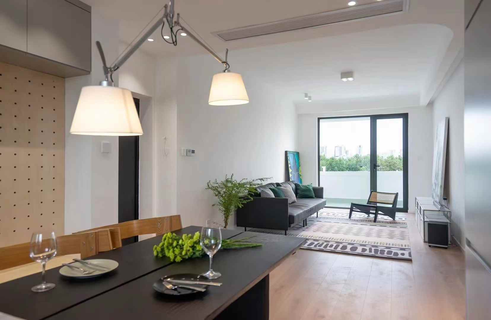 2br，20k，jing’an temple（line2/7）